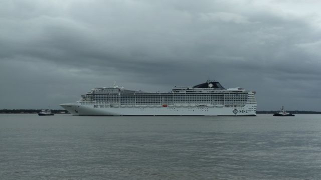 MSC Preziosa - 10 novembre 2012 (08).JPG